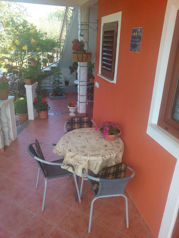 Apartment Gogo Umag Exterior foto